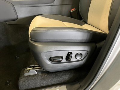 2025 Lexus GX 缩略图 15