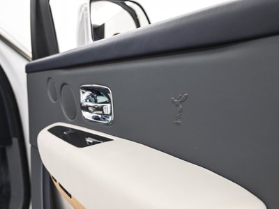 صورة 30 لـ 2019 ROLLS-ROYCE CULLINAN