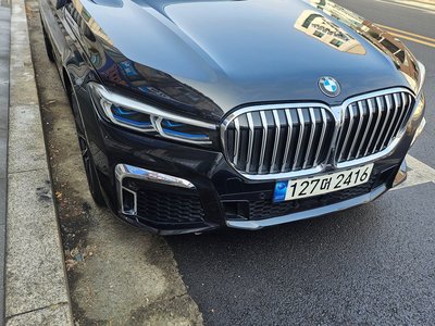 BMW 7 SERIES - 3