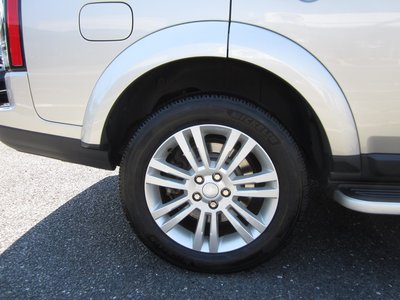 2015 LAND Rover DISCOVERY — миниатюра 18