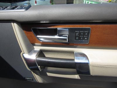 2015 LAND Rover DISCOVERY — миниатюра 38