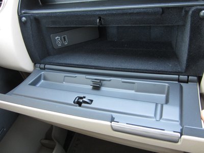 2015 LAND Rover DISCOVERY — миниатюра 35