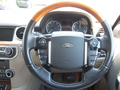 2015 LAND Rover DISCOVERY — миниатюра 21