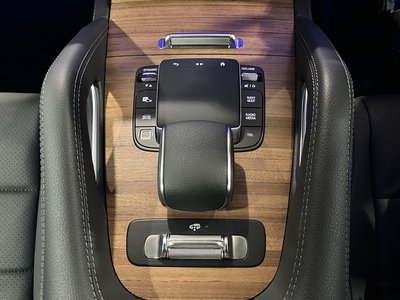 2025 Mercedes-BENZ GLE 缩略图 39