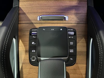 2025 Mercedes-BENZ GLE 缩略图 38