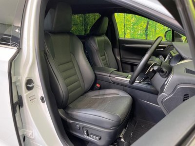 LEXUS RX - 8