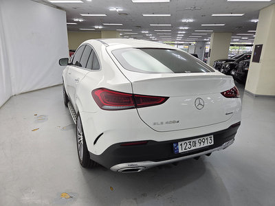 MERCEDES-BENZ GLE - 7