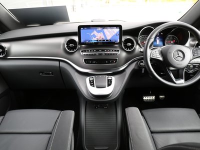 MERCEDES-BENZ V-CLASS - 10