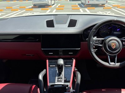 PORSCHE CAYENNE BASE GRADE - 5