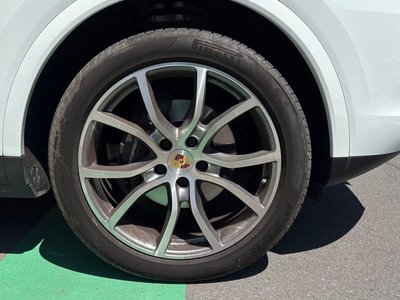 PORSCHE CAYENNE BASE GRADE - 8