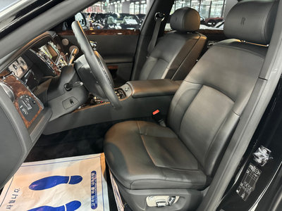 ROLLS-ROYCE GHOST - 8