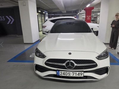 MERCEDES-BENZ C-CLASS - 1