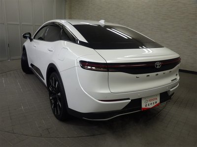 TOYOTA CROWN CROSSOVER - 7