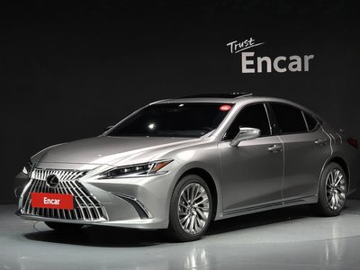 2025 Lexus ES — фото 1