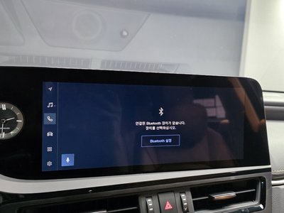 2025 Lexus ES — миниатюра 22