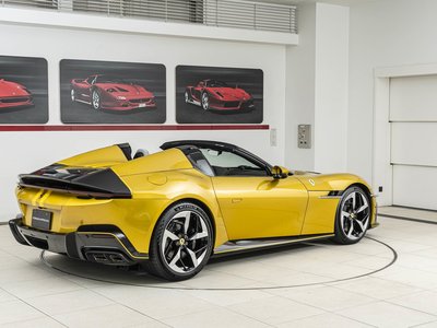 FERRARI 12CILINDRI - 6