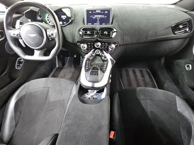 ASTON MARTIN VANTAGE - 5