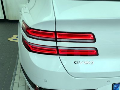 GENESIS GV80 - 10