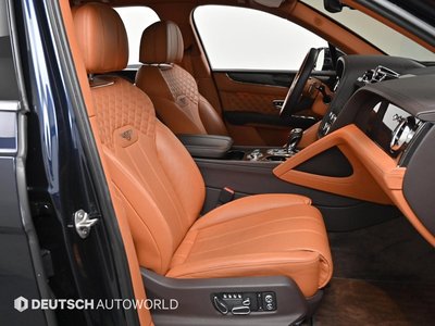 صورة 10 لـ 2021 Bentley BENTAYGA