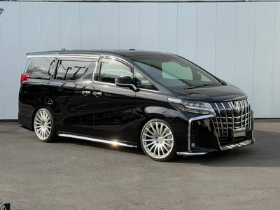TOYOTA ALPHARD - 1