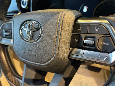 صورة مصغرة 19 لـ 2023 Toyota LAND CRUISER 300
