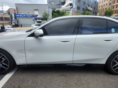 صورة 2 لـ 2025 BMW 5 SERIES