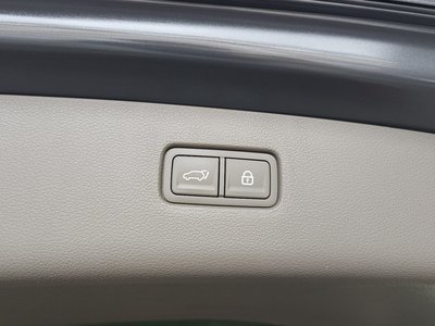 صورة مصغرة 32 لـ 2021 Genesis GV80
