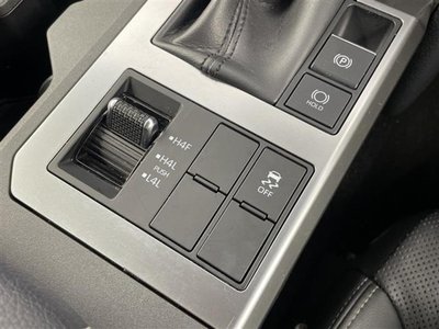 صورة مصغرة 19 لـ 2024 Toyota LAND CRUISER 250