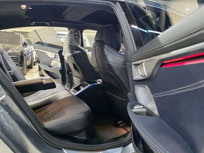 BMW 8 SERIES - 9