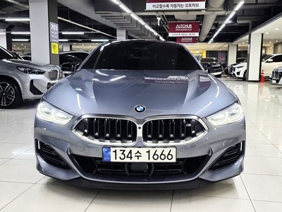 BMW 8 SERIES - 1