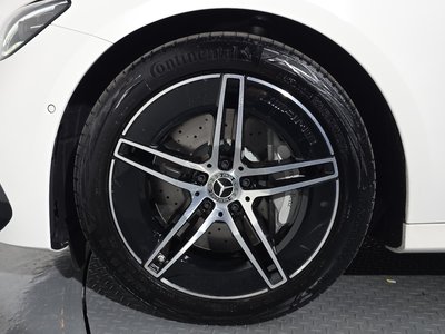 صورة 6 لـ 2025 Mercedes-BENZ E-CLASS