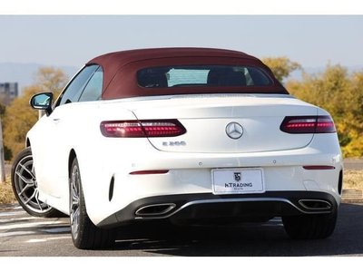 MERCEDES-BENZ E-CLASS - 2