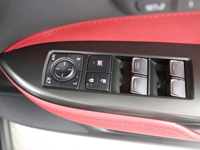 صورة مصغرة 44 لـ 2023 Lexus NX