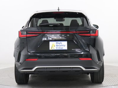 صورة مصغرة 13 لـ 2023 Lexus NX