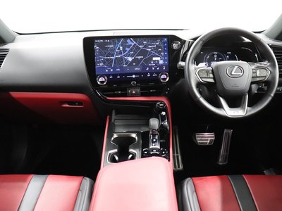 2023 Lexus NX photo 4