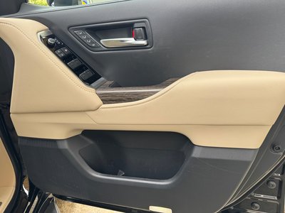 2024 Toyota LAND CRUISER 300 缩略图 26