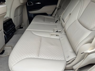 2024 Toyota LAND CRUISER 300 缩略图 43