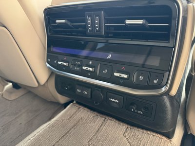2024 Toyota LAND CRUISER 300 缩略图 30