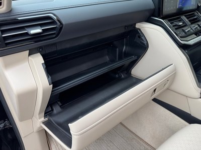 2024 Toyota LAND CRUISER 300 缩略图 37