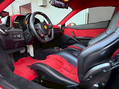 2010 Ferrari 458 ITALIA thumbnail 41