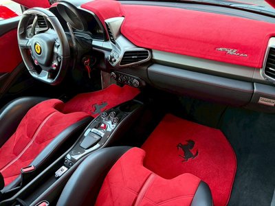 2010 Ferrari 458 ITALIA thumbnail 50