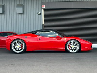 2010 Ferrari 458 ITALIA thumbnail 13