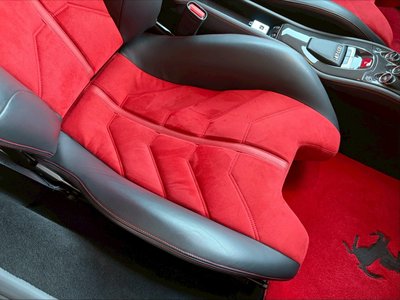 2010 Ferrari 458 ITALIA thumbnail 57