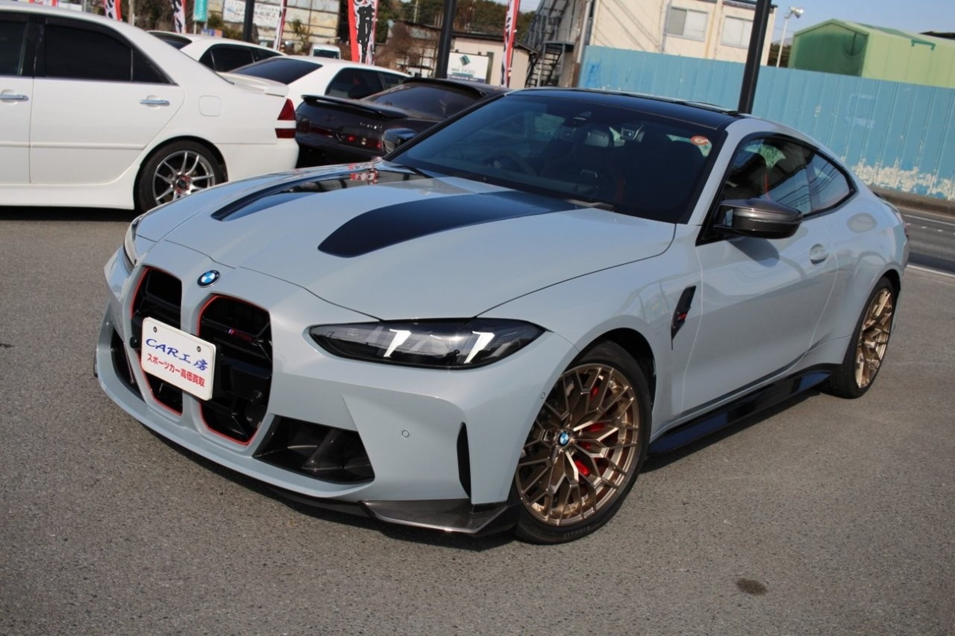 BMW M4 COUPE - View 1