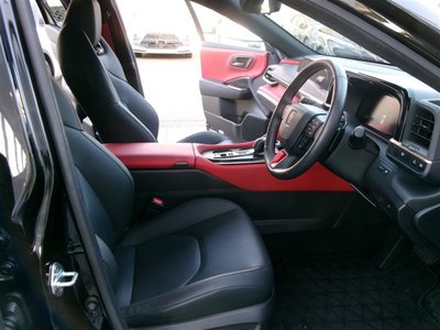 صورة 10 لـ 2024 Toyota CROWN SPORT