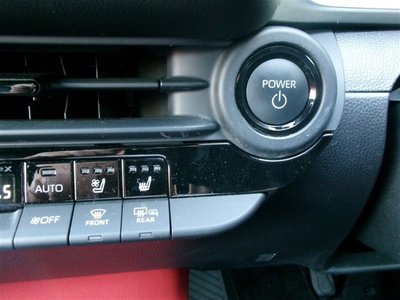 صورة مصغرة 24 لـ 2024 Toyota CROWN SPORT