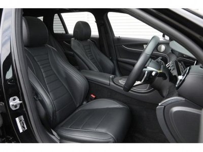 MERCEDES-BENZ E-CLASS - 7