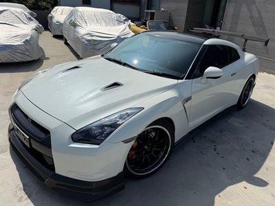 2008 Nissan GT-R photo 3