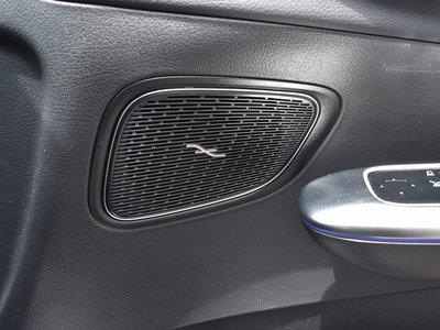 صورة مصغرة 32 لـ 2025 Mercedes-BENZ GLC
