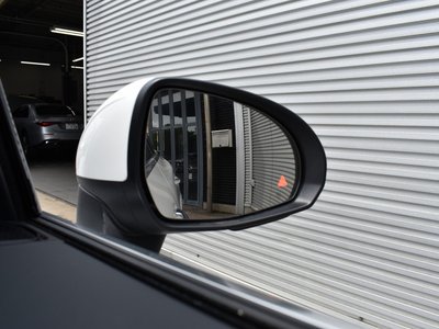 صورة مصغرة 34 لـ 2025 Mercedes-BENZ GLC